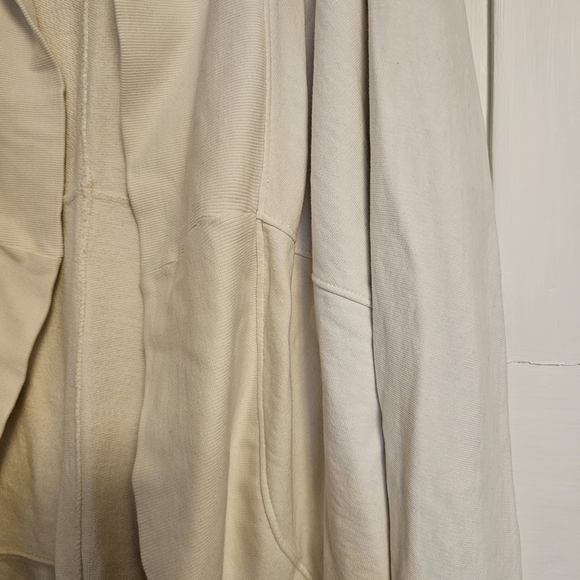 Bass Women's Cream Cardigan - Picture 8 of 12